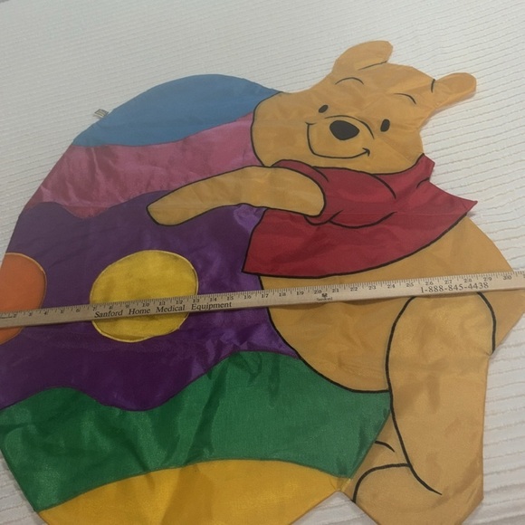 VTG Disney Winnie the Pooh Easter Standard House Flag Wind-sculpt, Shaped Flag - Picture 7 of 7